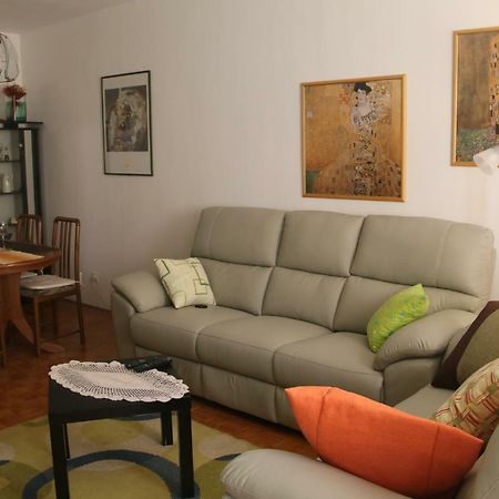 Apartment Stan Задар Экстерьер фото